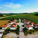 Im Landhausstil Im Vital Camp *