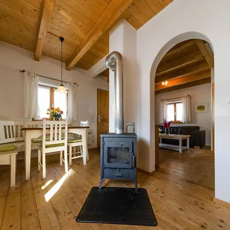 Grosszuegiges Im Landhausstil Im Vital Camp Дом отдыха Bayerbach