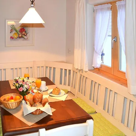 Grosszuegiges Im Landhausstil Im Vital Camp Дом отдыха