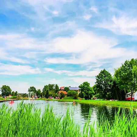 Grosszuegiges Im Landhausstil Im Vital Camp